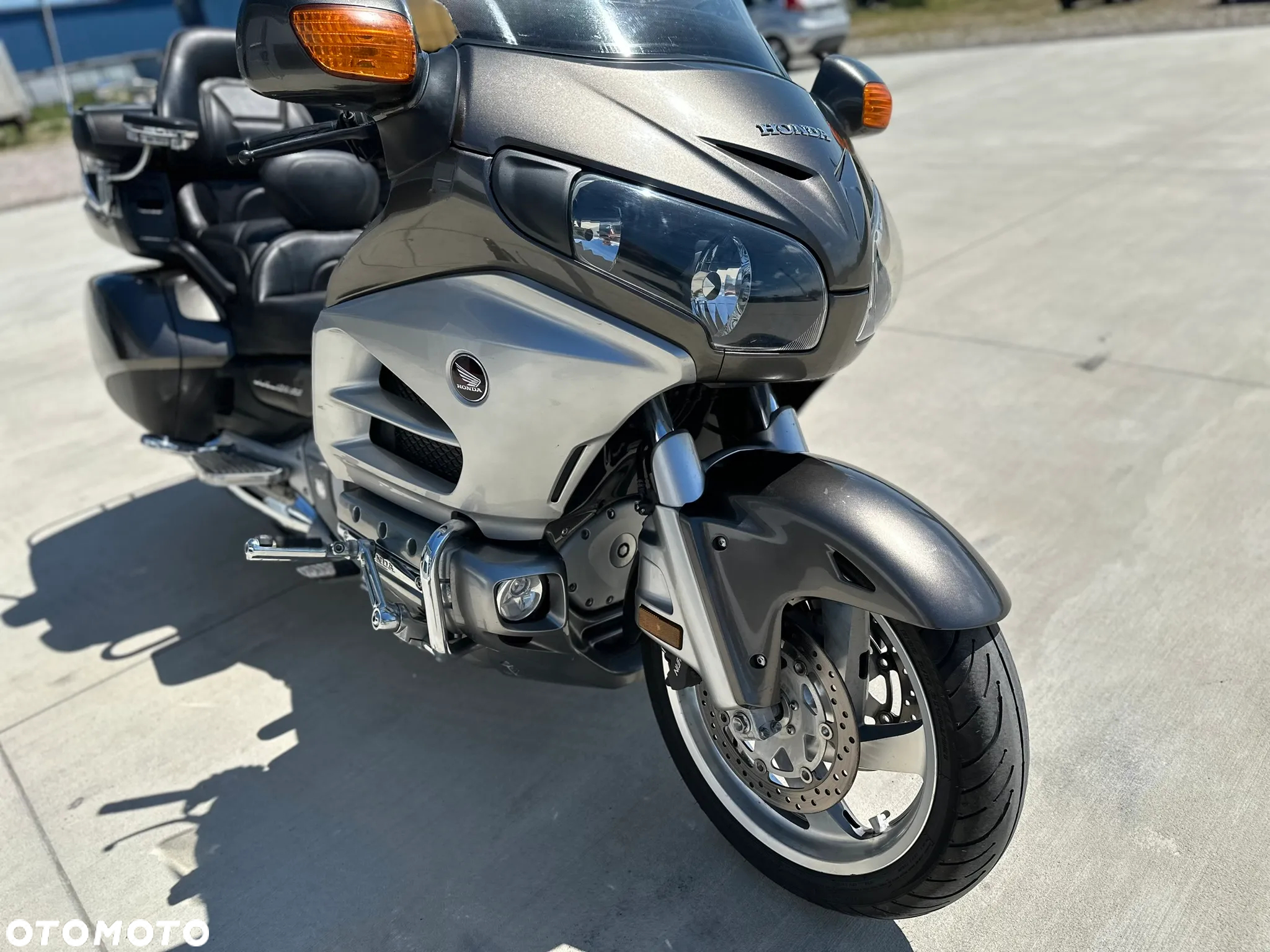 Honda GL - 13