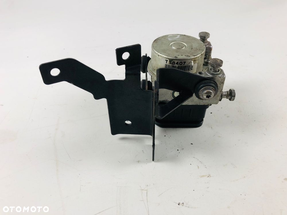 Triumph Tiger 800 ABS Pompa przeciwblokująca - 3