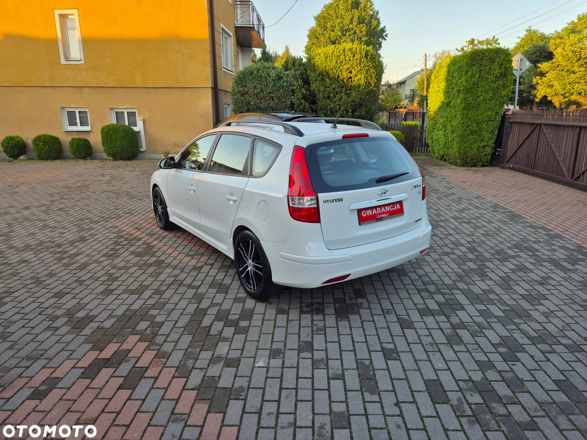 Hyundai i30 i30cw 1.6 CRDi Edition 20 - 26