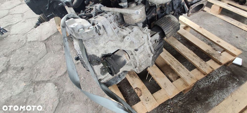 SKRZYNIA BIEGÓW AUTOMAT 2.5 BENZYNA VW GOLF V JETTA V KGL - 3