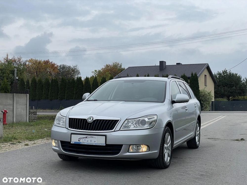 Skoda Octavia 2.0 TDI DPF Family Plus DSG - 3