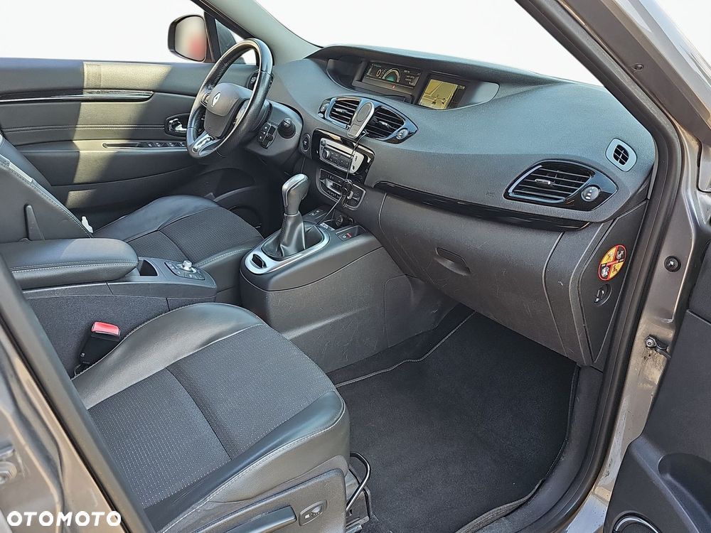 Renault Scenic 1.5 dCi Bose EDition EDC - 31