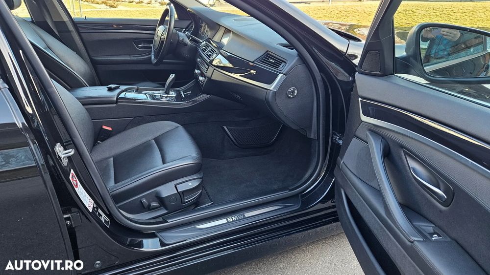 BMW Seria 5 520d Aut. Modern Line - 7