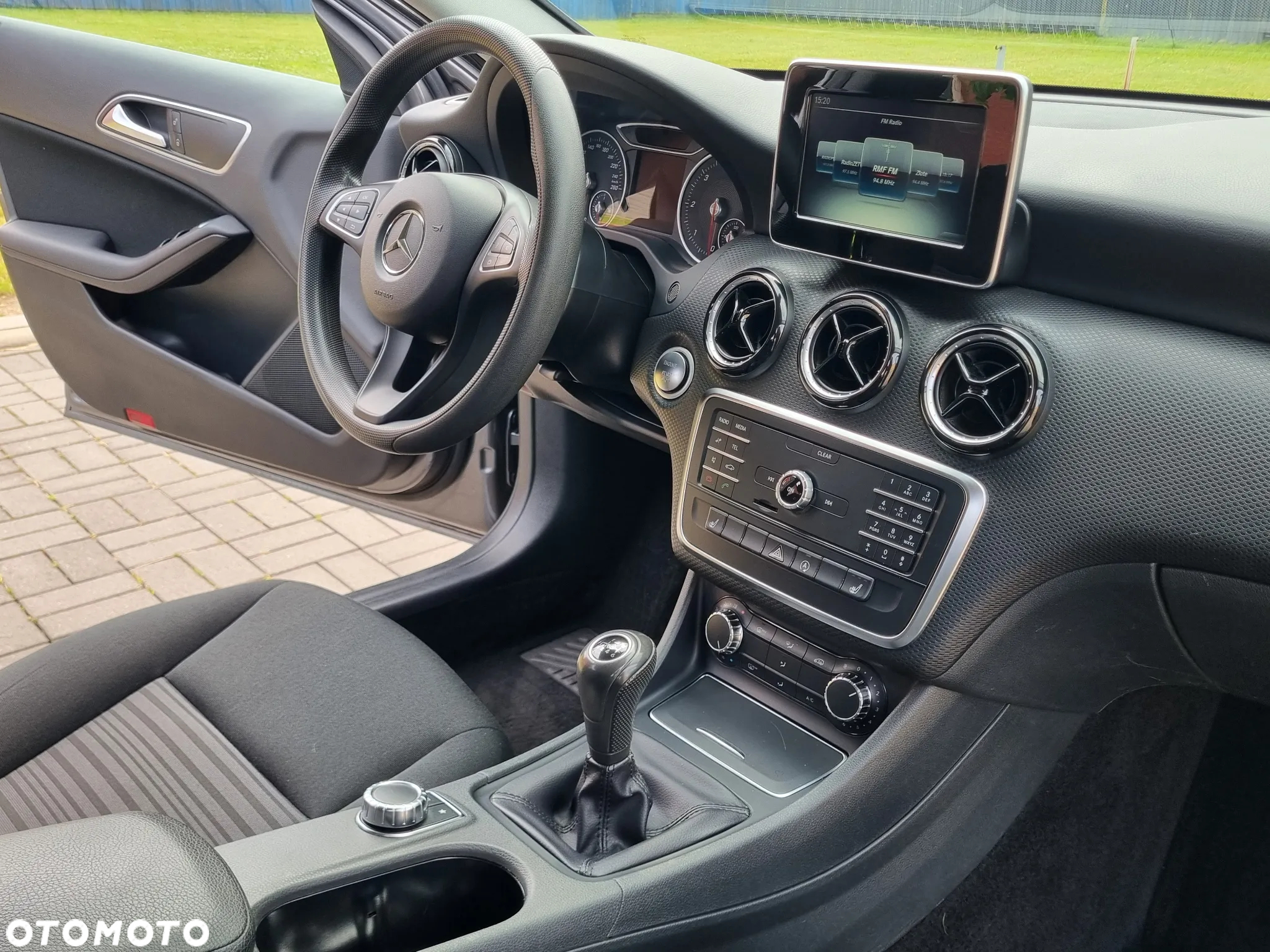 Mercedes-Benz Klasa A 180 CDI (BlueEFFICIENCY) AMG Sport - 22