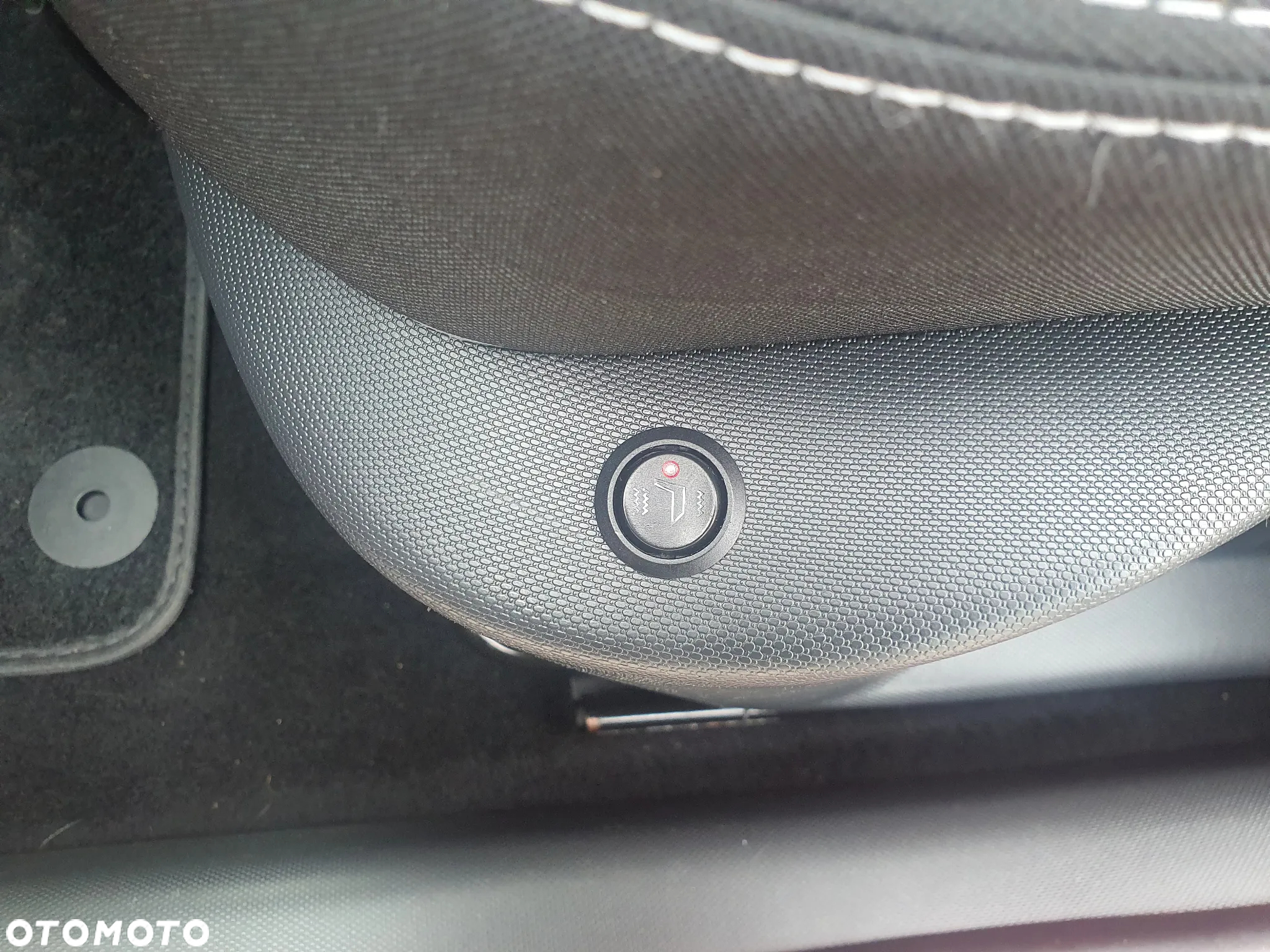 Renault Clio ENERGY TCe 90 Start & Stop Experience - 14