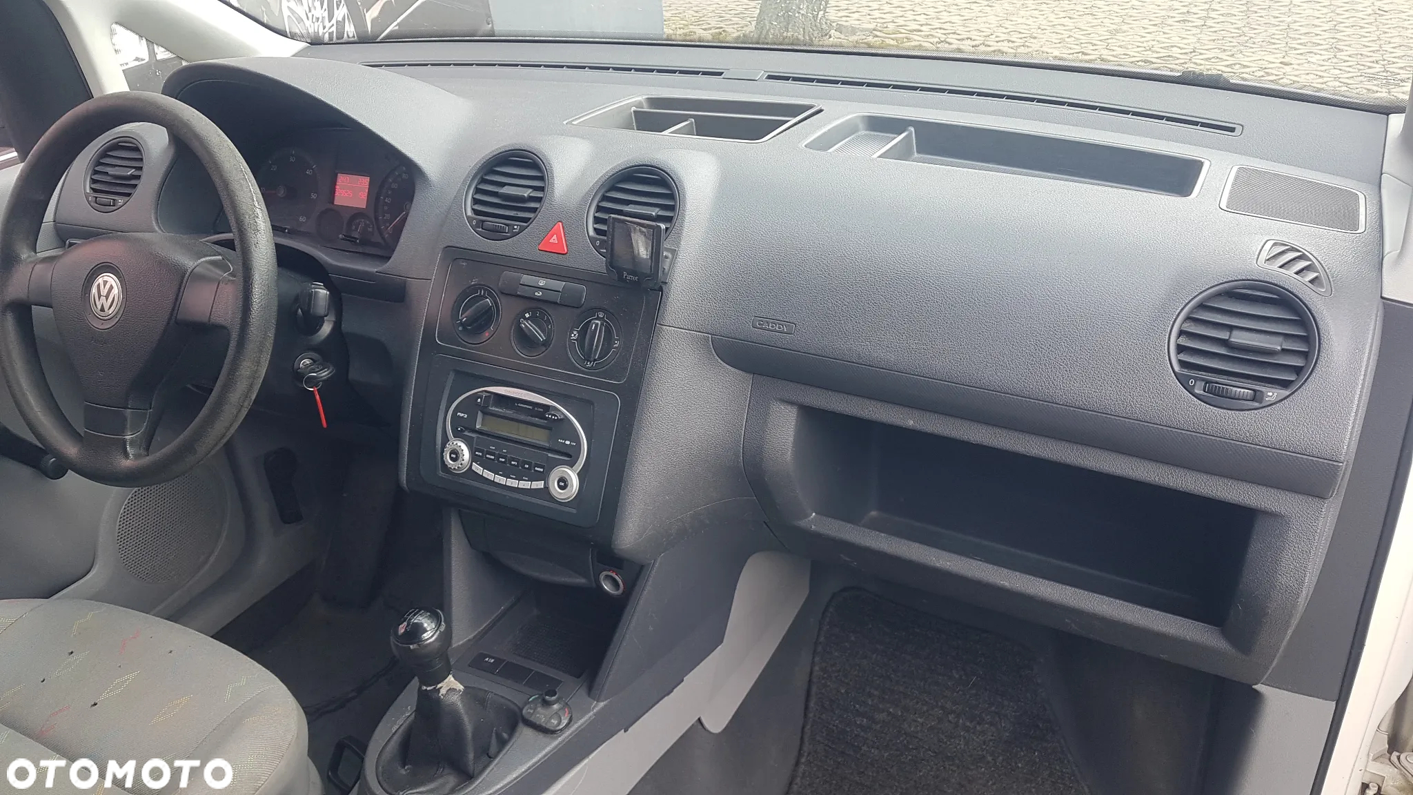 Volkswagen Caddy - 5