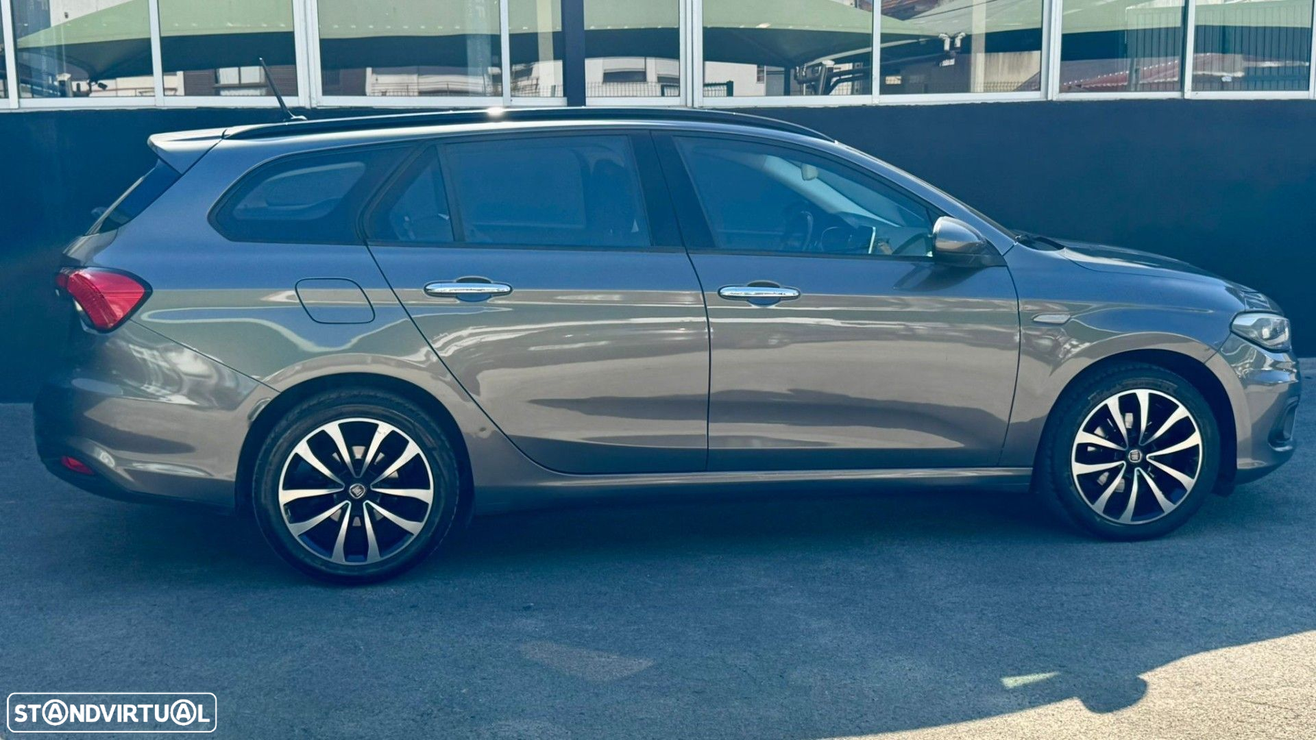 Fiat Tipo Station Wagon 1.3 M-Jet Lounge J17 - 4