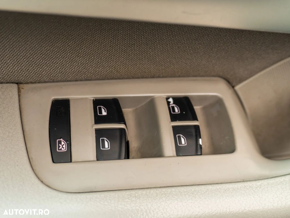 Audi A6 2.7 TDI DPF Avant quattro Aut - 22