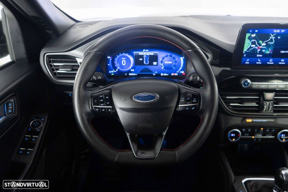 Ford Kuga 1.5 EcoBoost ST-Line - 26