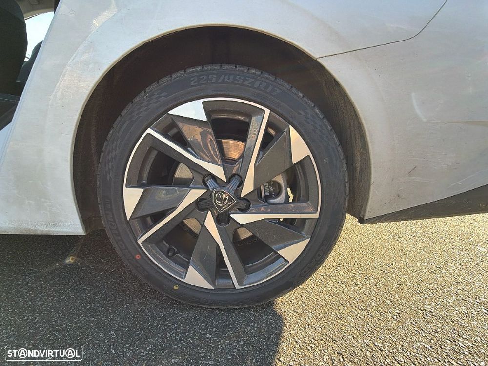 Peugeot 308 SW - 13