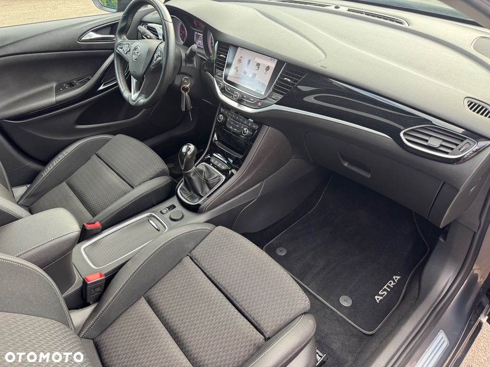 Opel Astra 1.6 D Start/Stop Innovation - 21
