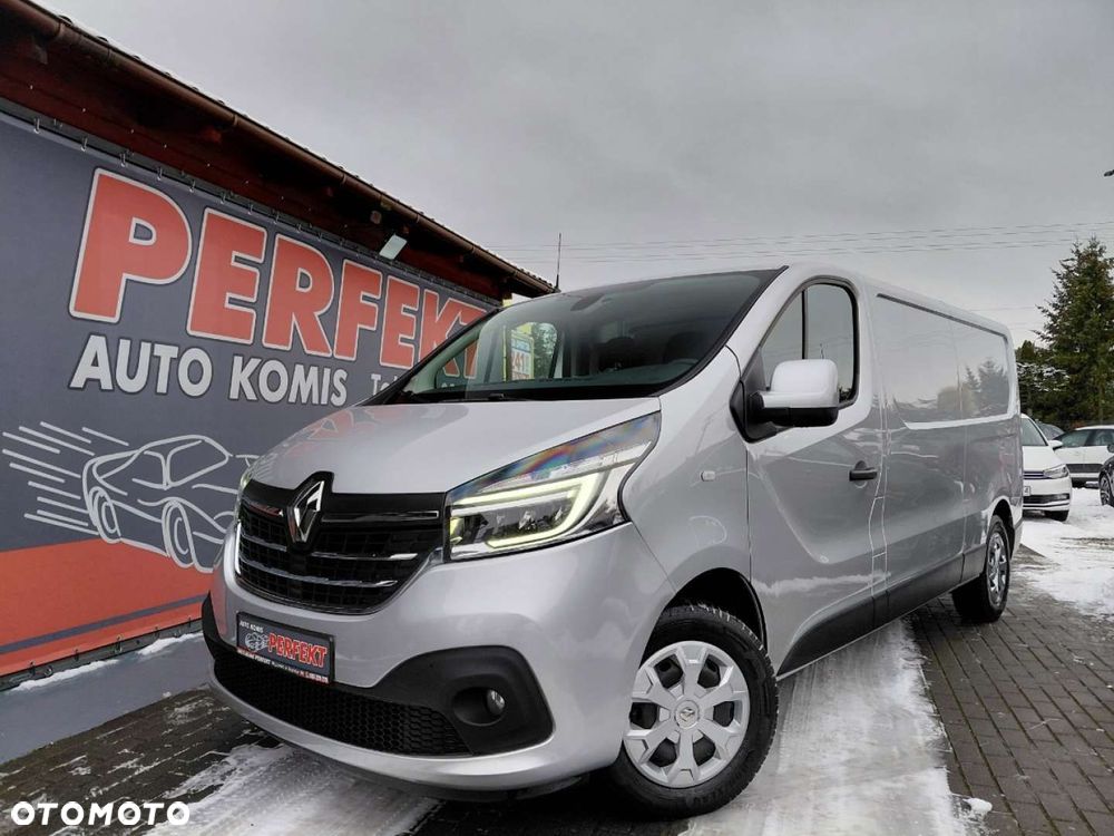 Renault TRAFIC - 2