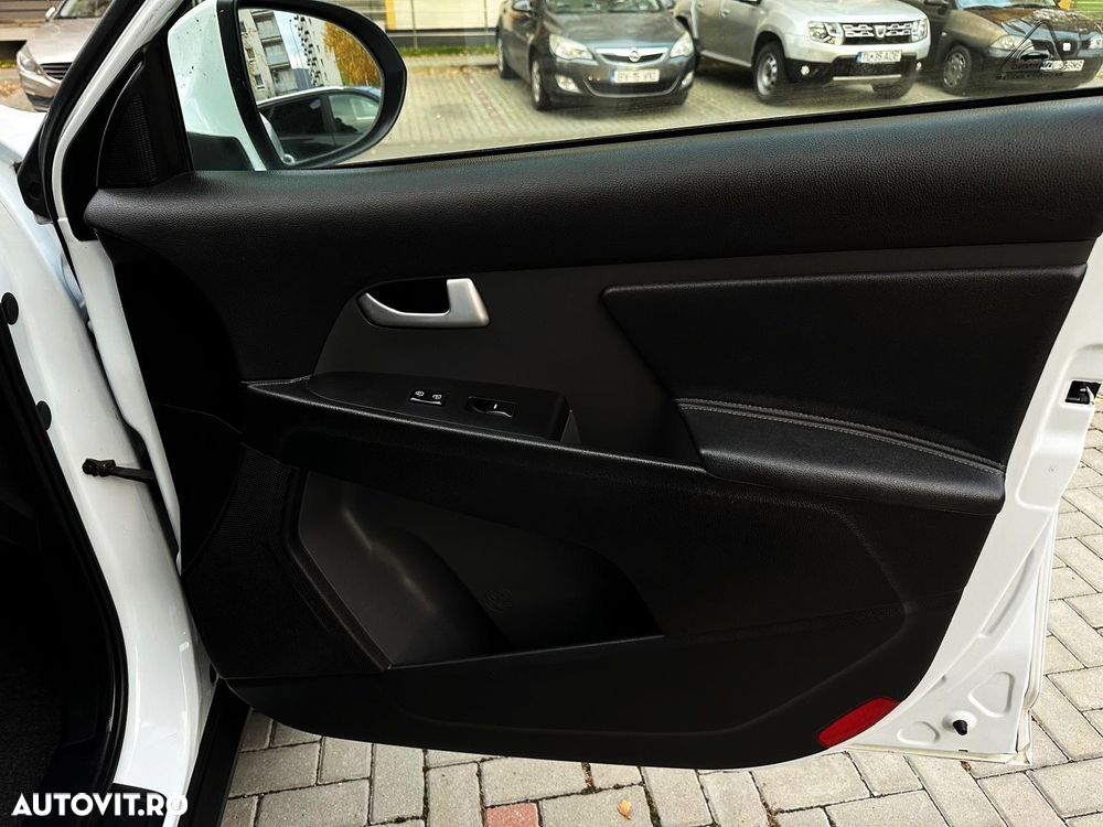 Kia Sportage 1.6 GDI 2WD Vision - 21