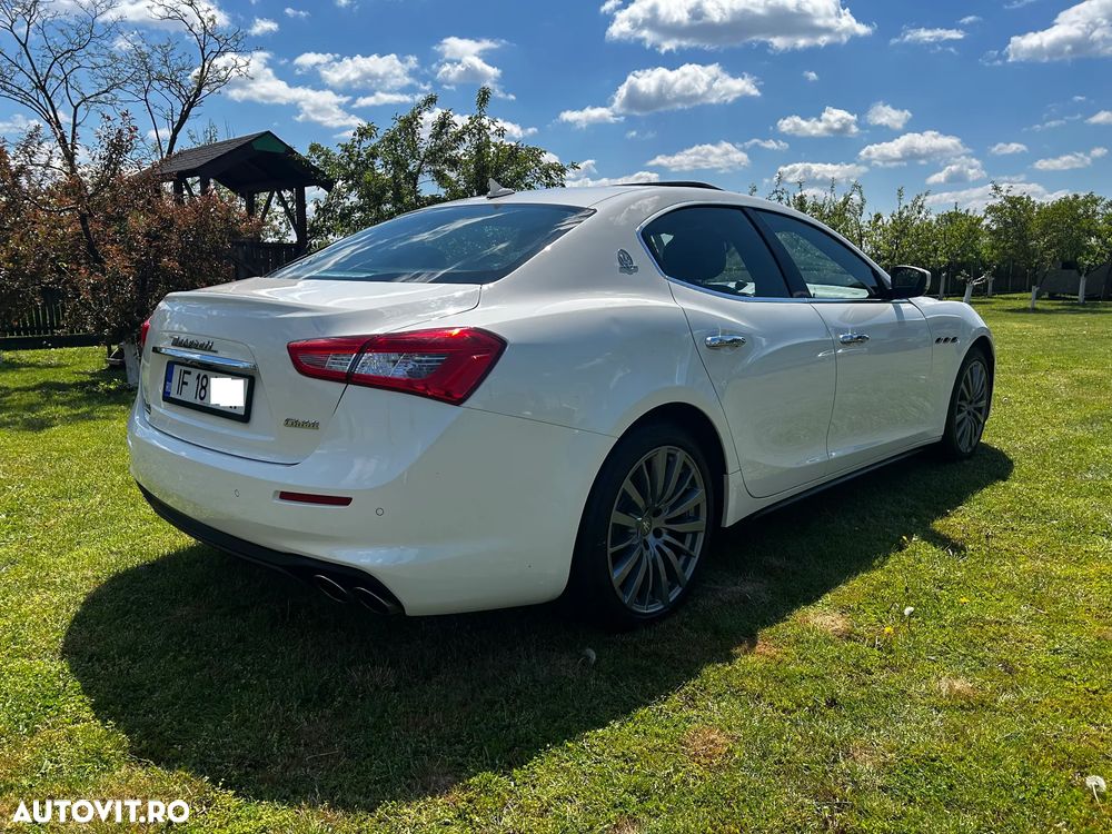 Maserati Ghibli GranLusso - 6