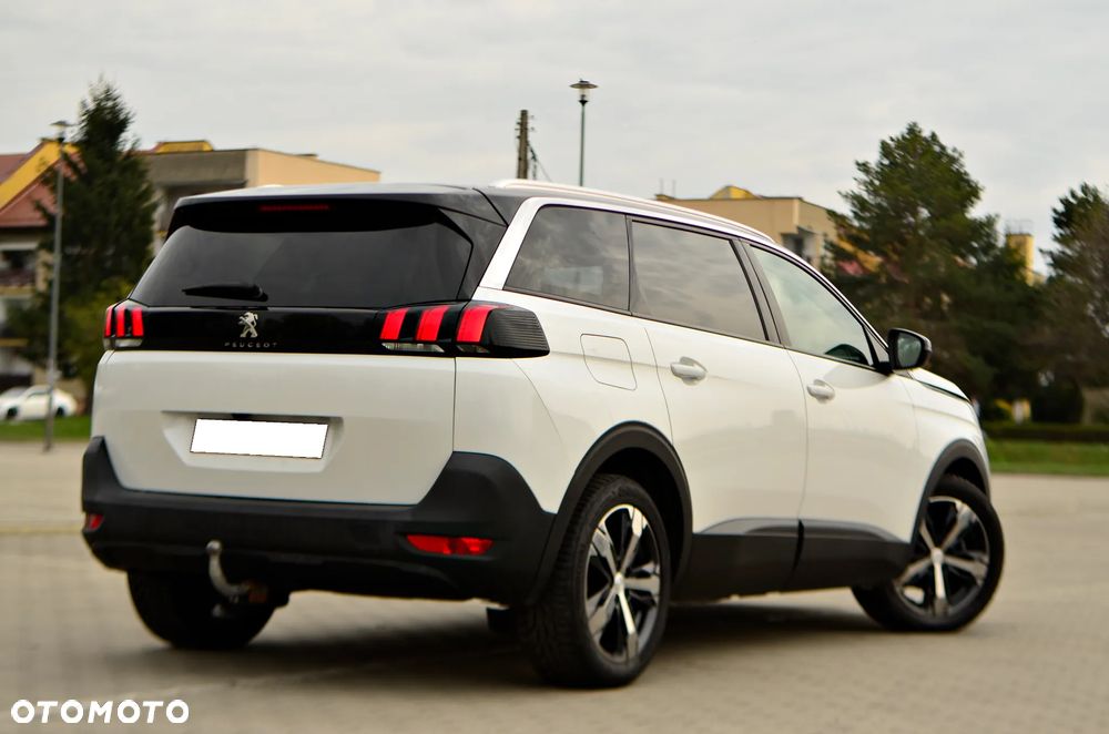 Peugeot 5008 BlueHDi 130 EAT8 Allure - 11