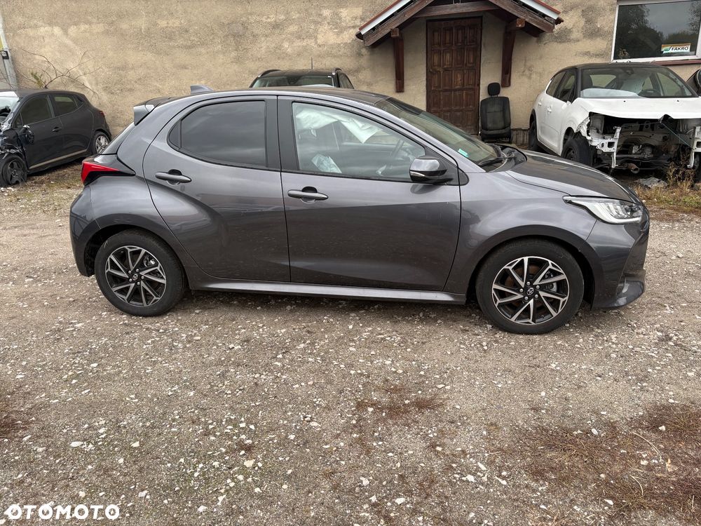 Toyota Yaris Hybrid 1.5 VVT-i Business Edition - 3