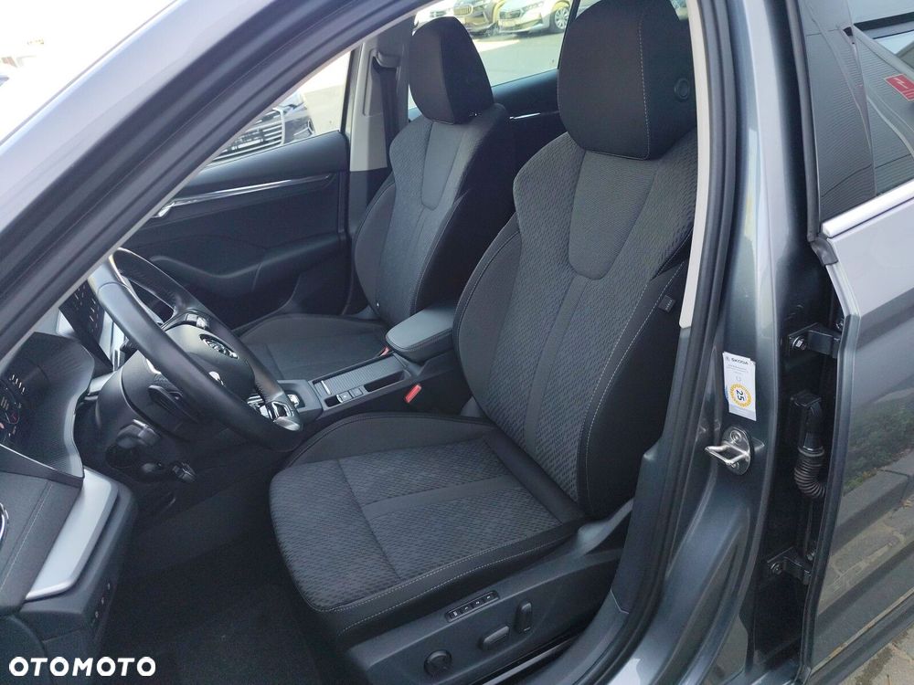 Skoda Octavia 2.0 TDI Style DSG - 11