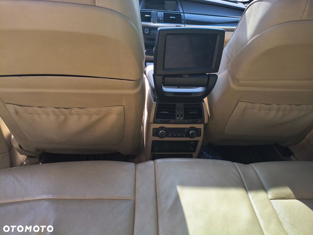 BMW X5 3.0sd xDrive - 27