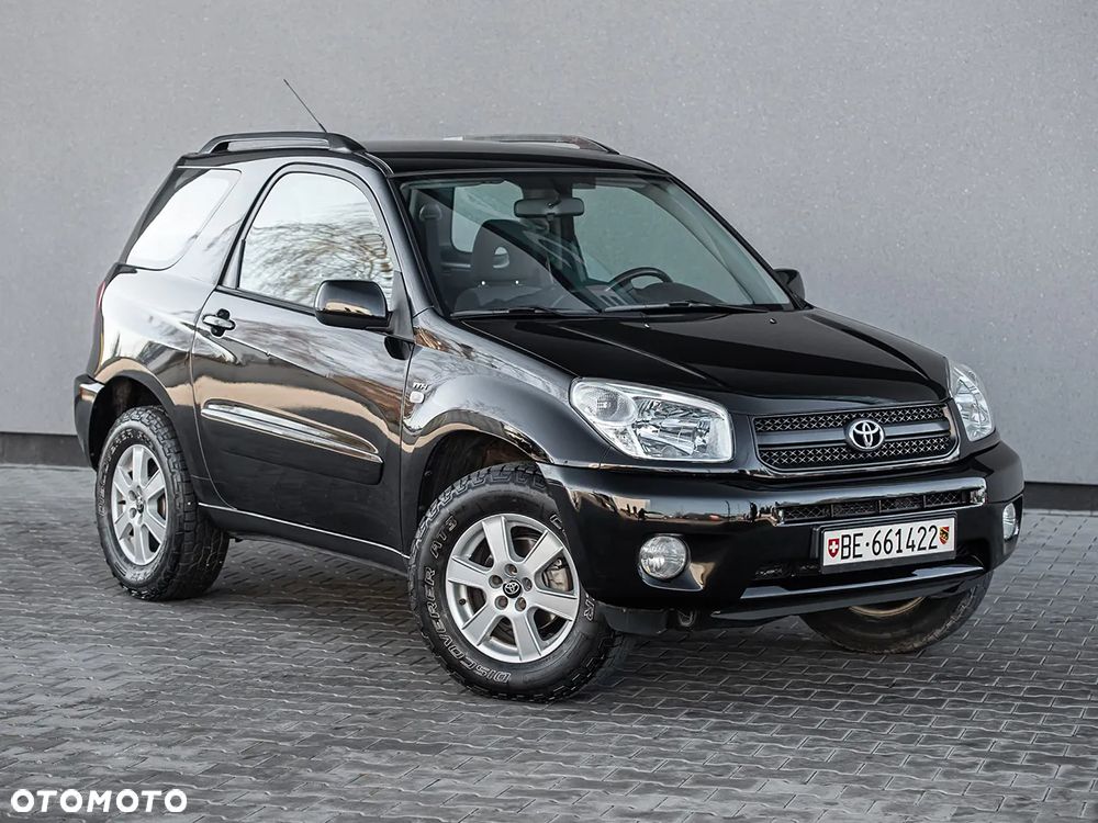 Toyota RAV4 - 1
