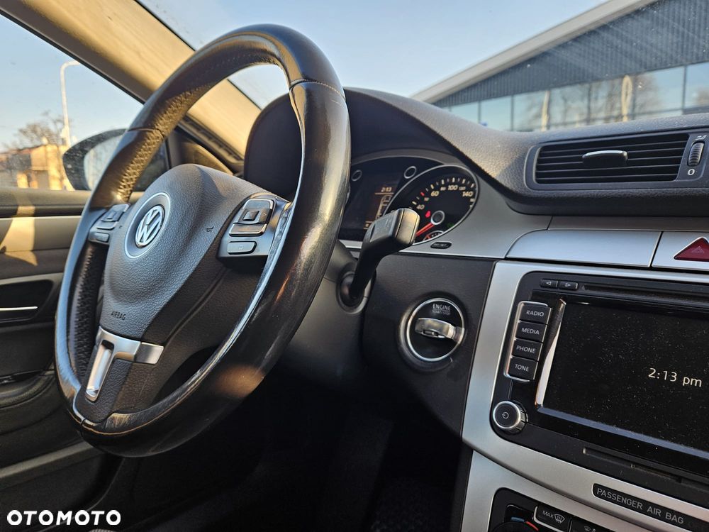 Volkswagen Passat CC - 8