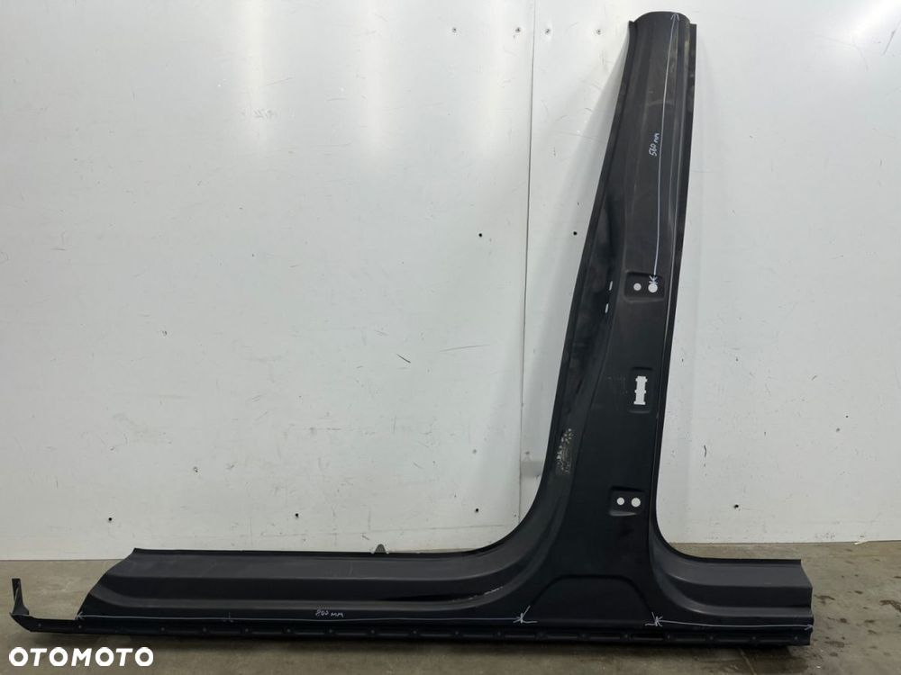 Poszycie VW Tiguan II 5na 16-24r. lewy próg ĆWIARTKA środkowy słupek 5na809835