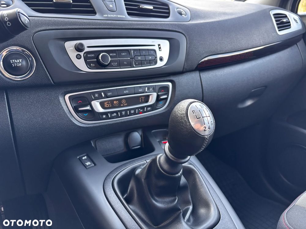 Renault Scenic ENERGY TCe 130 S&S LIMITED - 22