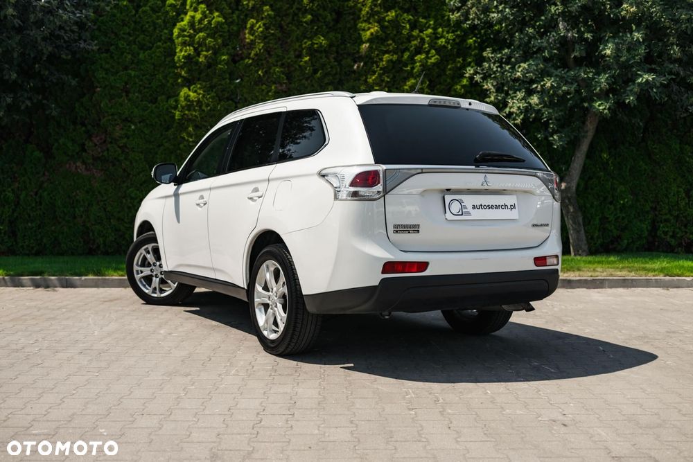 Mitsubishi Outlander 2.2 DID Intense - 7