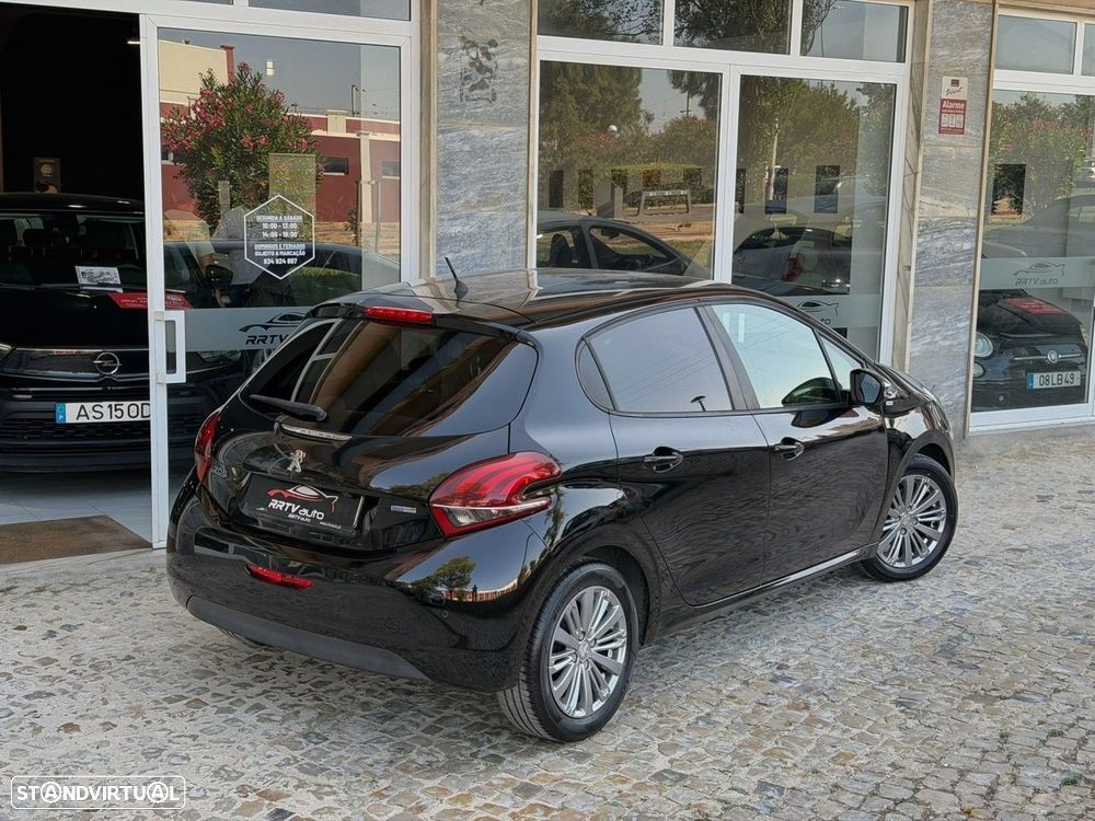 Peugeot 208 1.2 PureTech Style - 2