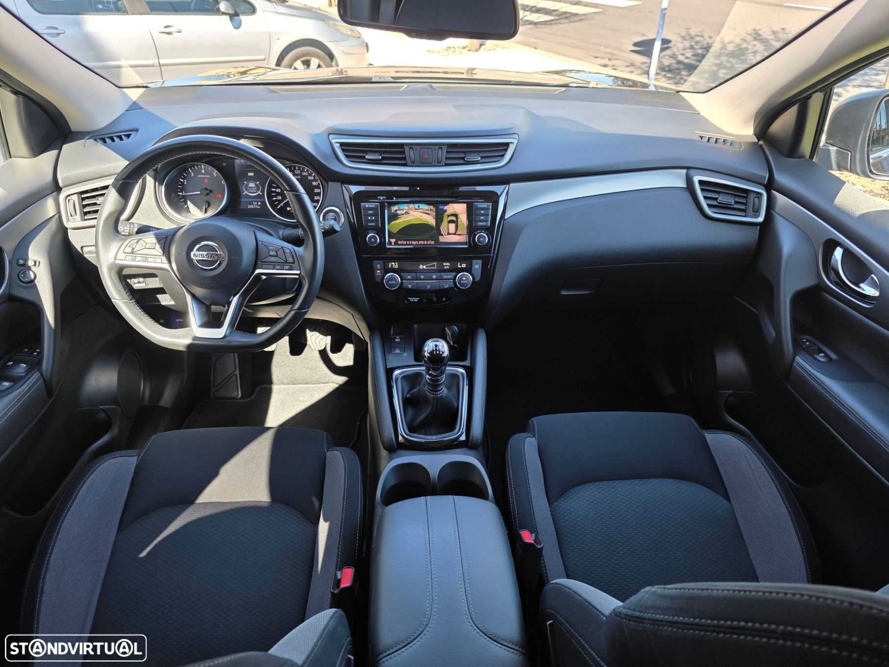 Nissan Qashqai 1.3 DIG-T N-Connecta J18 - 22