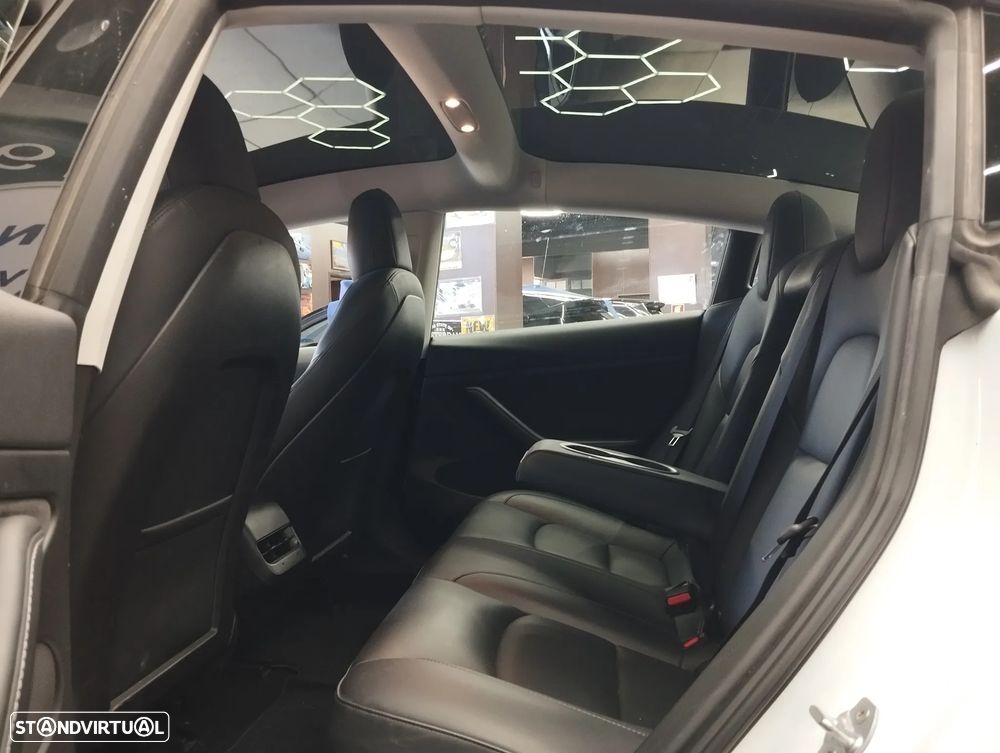 Tesla Model 3 Tração Traseira - 12