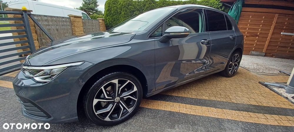 Volkswagen Golf 1.5 TSI OPF Life - 9