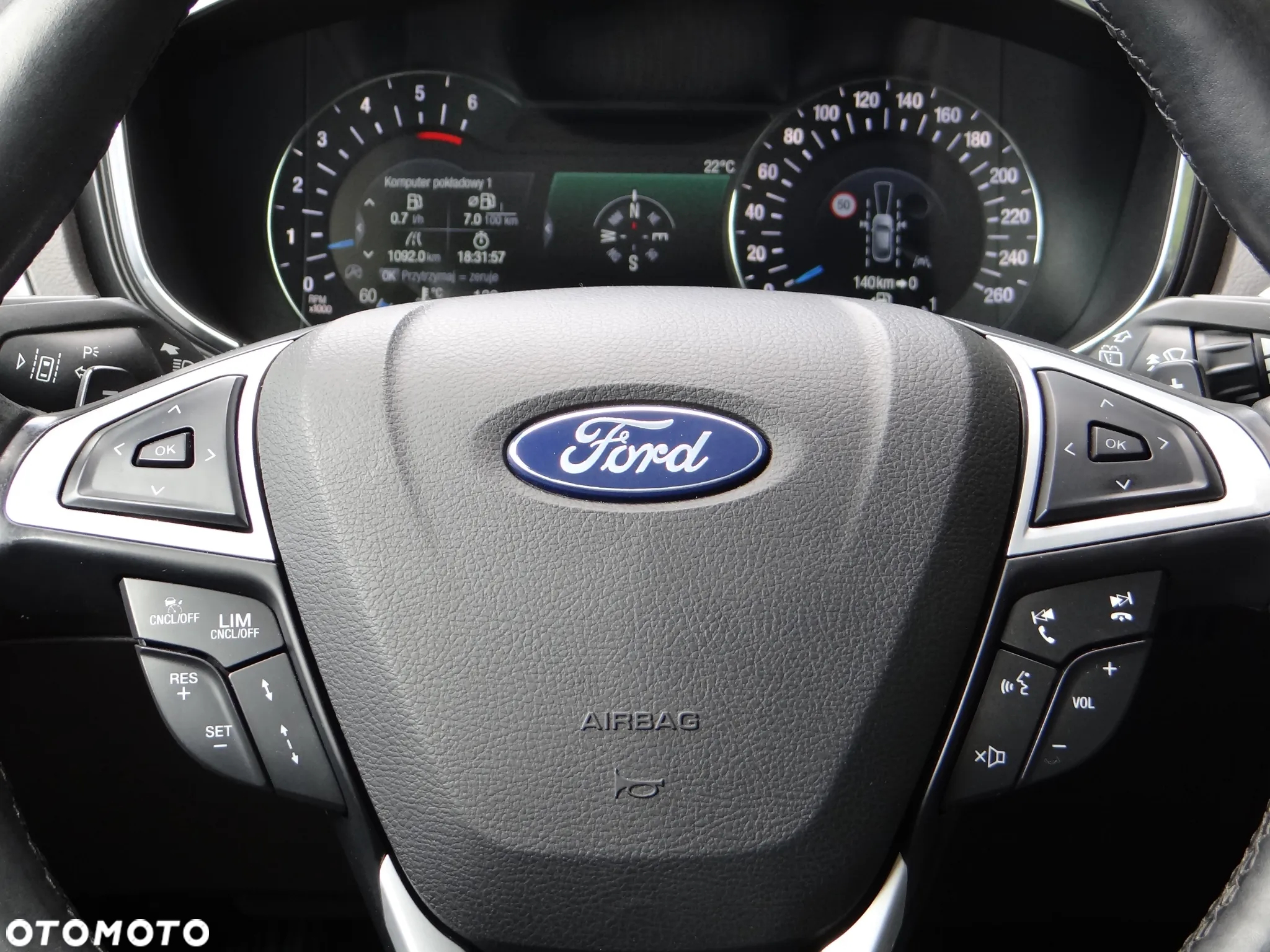 Ford Mondeo Turnier 2.0 EcoBlue Titanium - 19