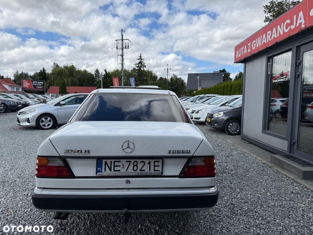 Mercedes-Benz W124 (1984-1993) - 20