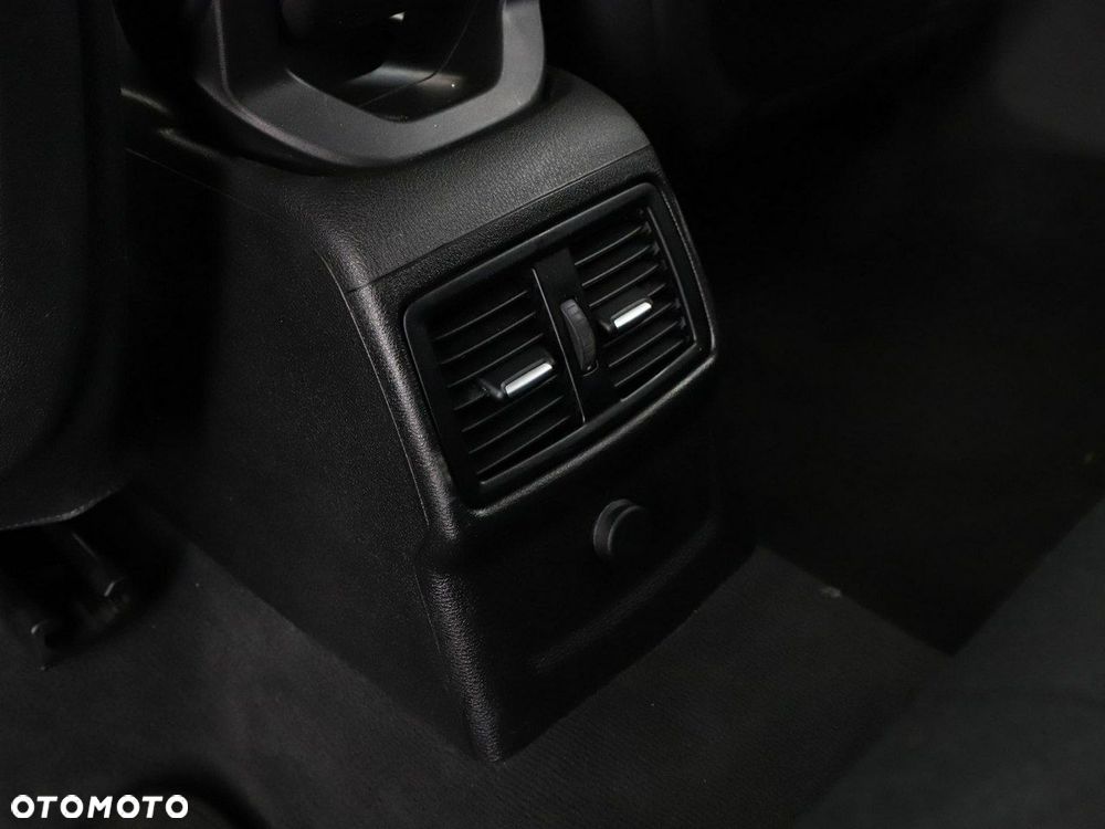 BMW X1 sDrive18d Advantage - 37