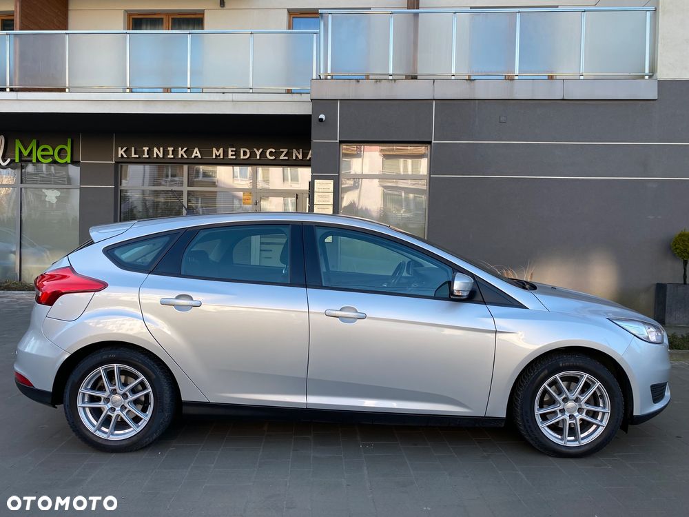 Ford Focus 1.6 Trend - 3