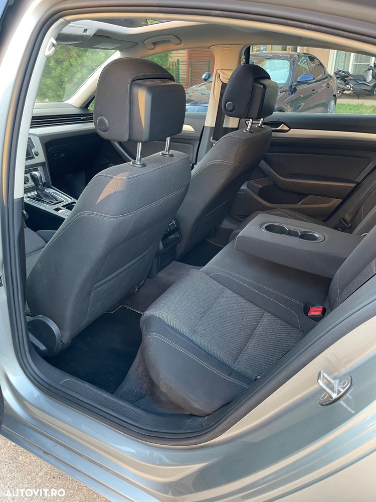 Volkswagen Passat 2.0 TDI DSG Comfortline - 15