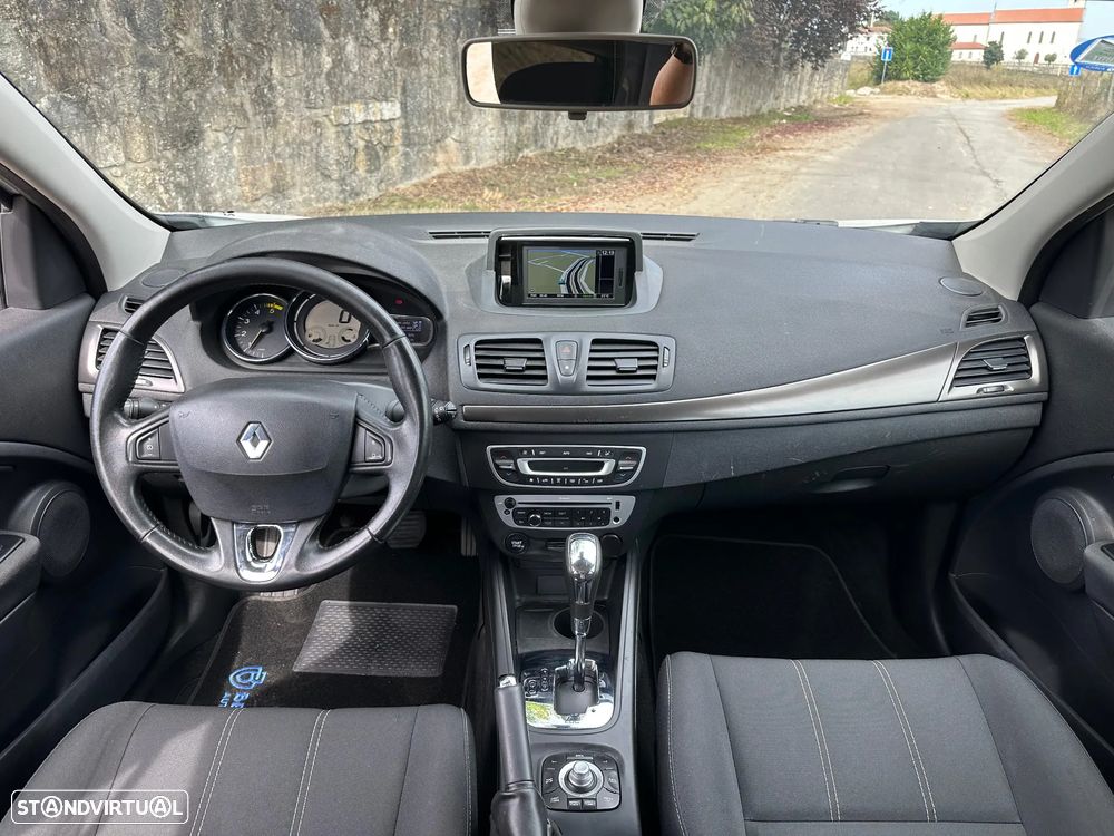 Renault Mégane Sport Tourer dCi 110 FAP EDC BOSE Edition - 10