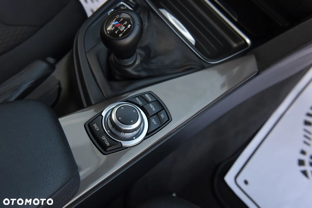 BMW Seria 3 316i - 29