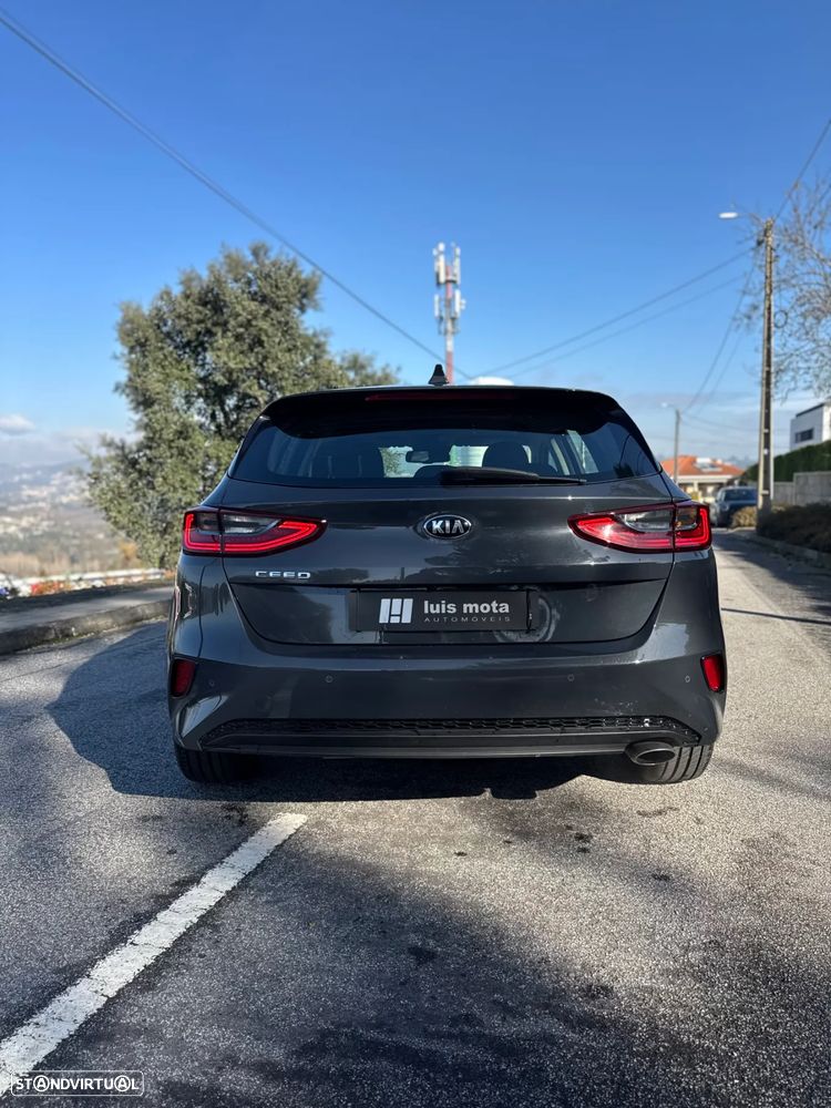 Kia Ceed 1.0 T-GDI OPF Spirit - 11