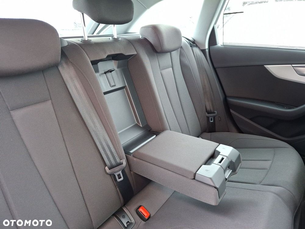 Audi A4 Avant - 20