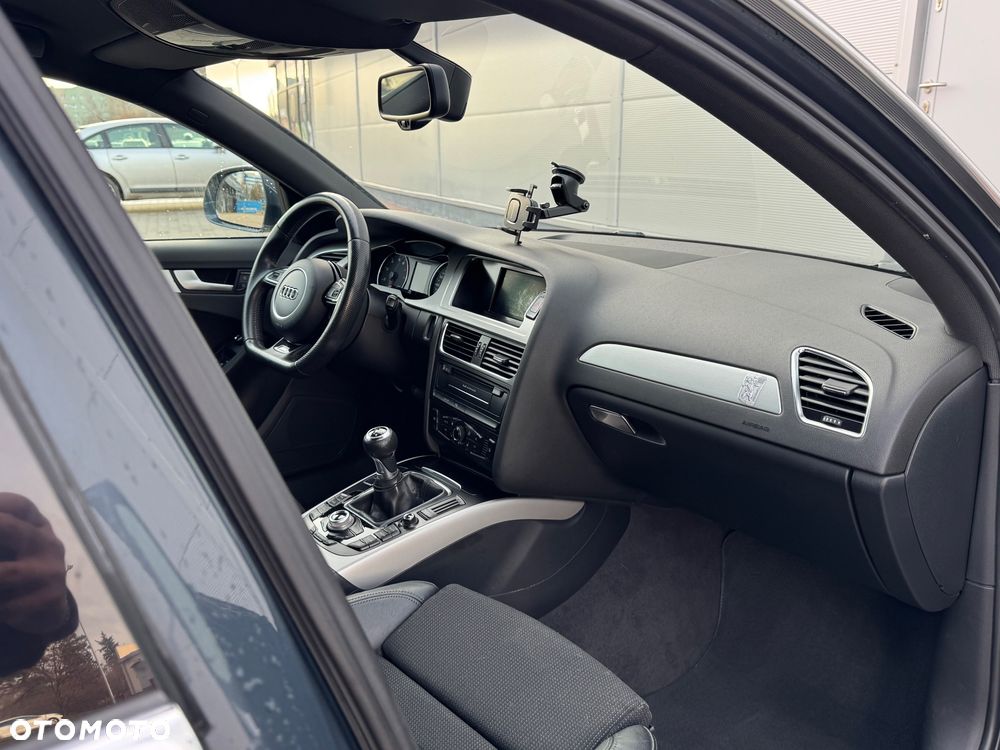 Audi A4 Avant 2.0 TFSI S line Sportpaket (plus) - 19