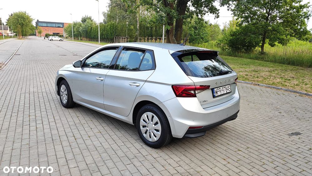 Skoda Fabia 1.0 TSI Essence DSG - 18