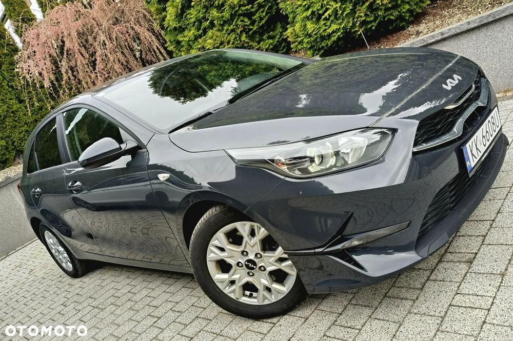 Kia Ceed - 3