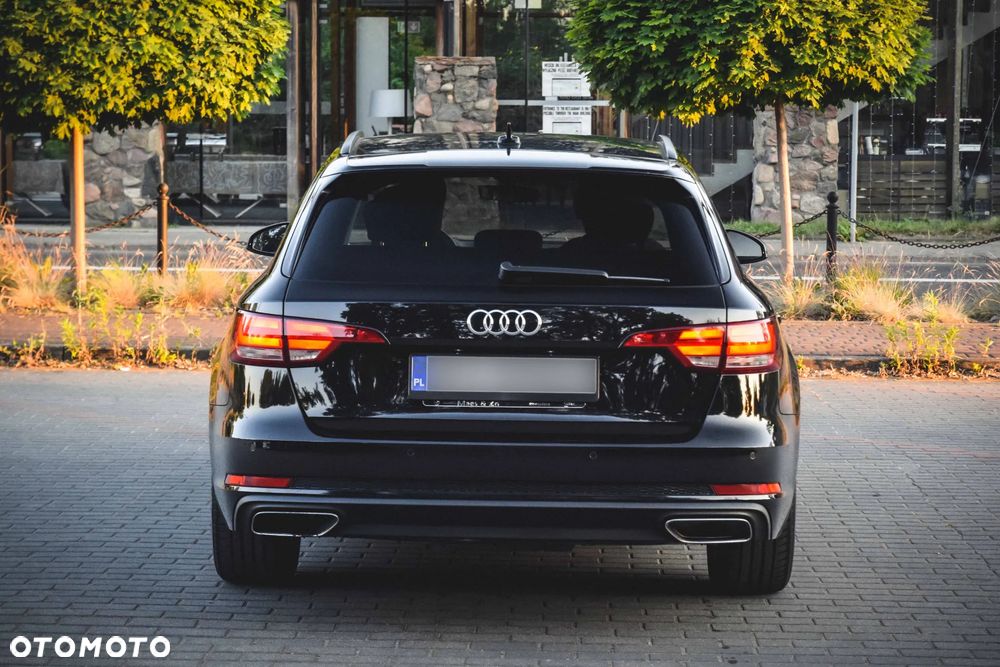 Audi A4 Avant 2.0 TDI S tronic - 14