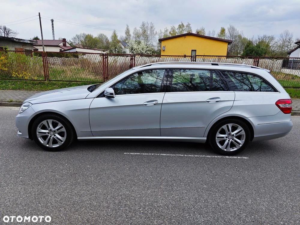 Mercedes-Benz Klasa E 200 CGI BlueEffICIENCY Avantgarde - 16