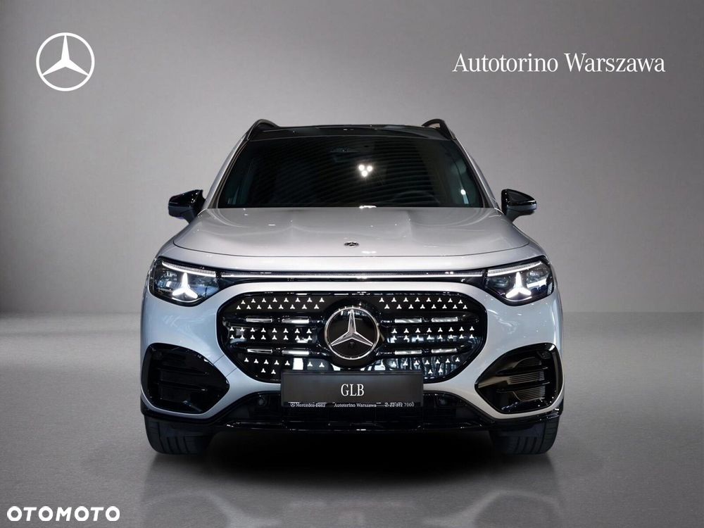 Mercedes-Benz GLB - 2