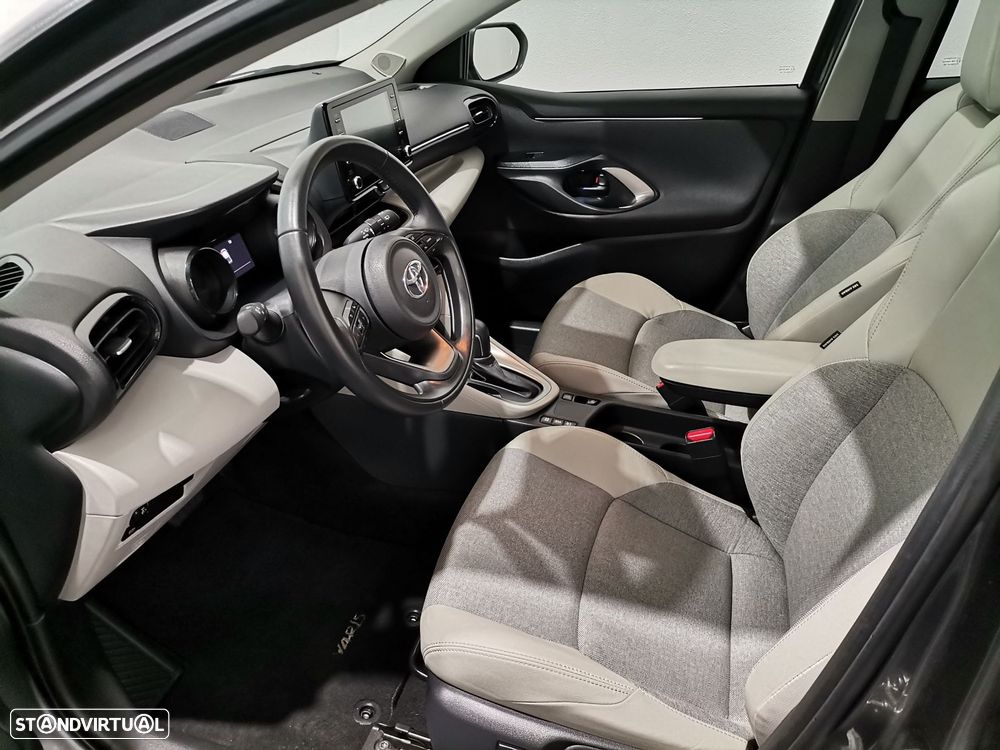 Toyota Yaris 1.5 HDF Luxury - 12