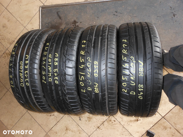 Opony 205/45r17 dunlop sport maxx rt 7mm lato komplet