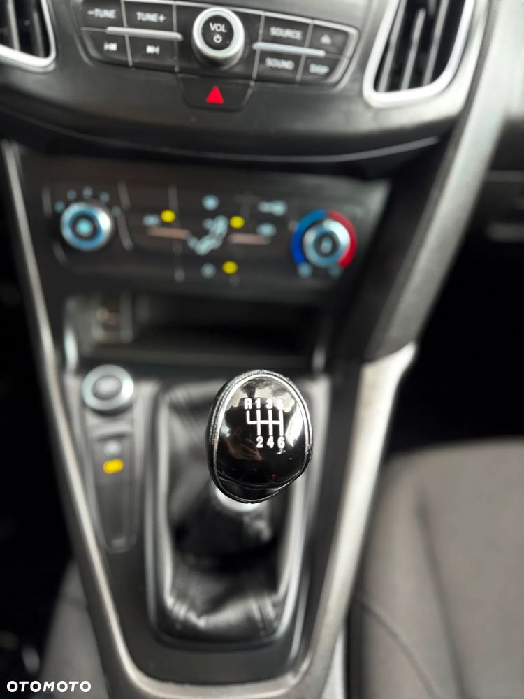 Ford Focus 2.0 TDCi SYNC Edition ASS - 36