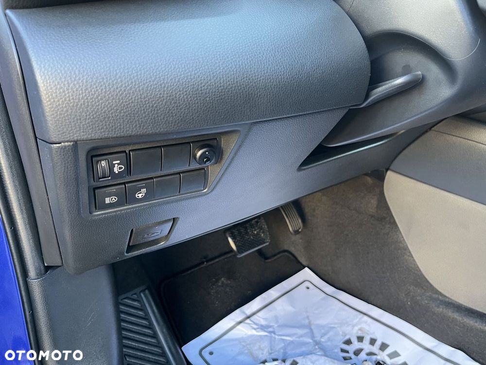 Toyota Yaris Hybrid 1.5 Style - 28